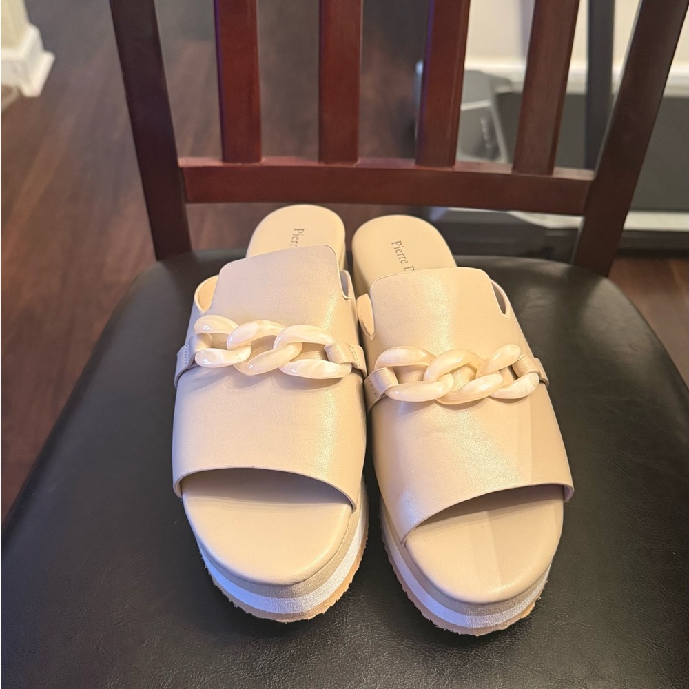 Pierre Dumas Beige Chain Mules